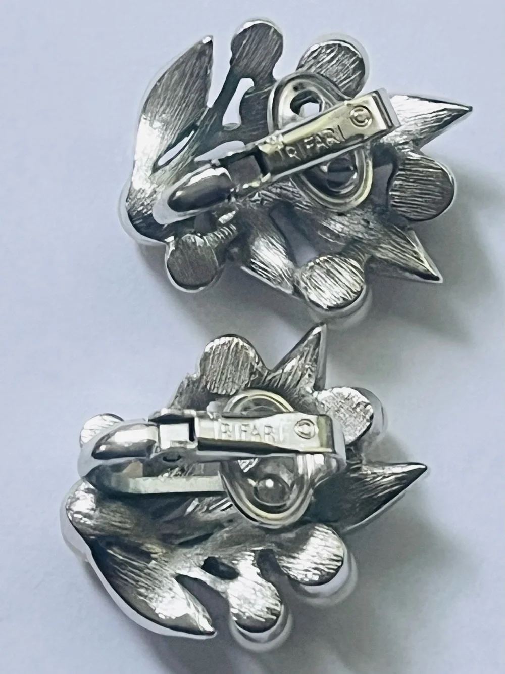 Trifari ring featuring